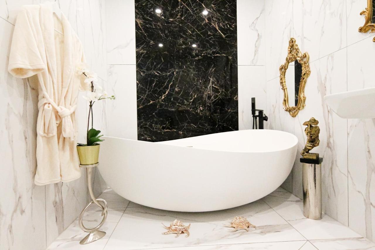 Luxuryholiday Apartment Виена Екстериор снимка